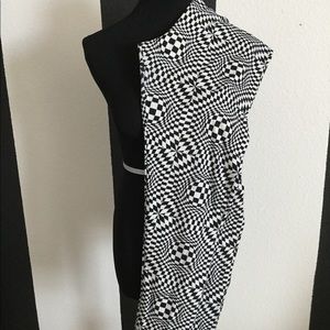 LuLaRoe 1.0 TC Leggings